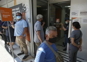 Préstamo Solidario Clase Media: cuánto se podría demorar el pago y qué hacer si no me llega