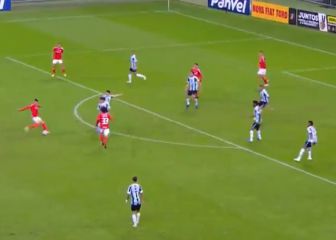 ¡Palacios pudo ser el héroe de Inter ante Gremio con este remate!