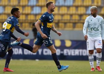 Everton vence a Wanderers y lo hunde aún más en el Torneo