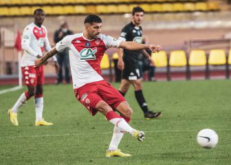 Maripan postula como mejor central de la Ligue 1