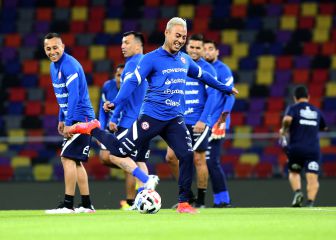 Una duda: la formación que prepara Lasarte ante Argentina