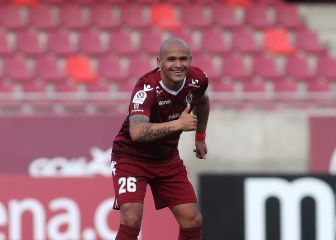 La inesperada respuesta de Bravo por el presente de Suazo