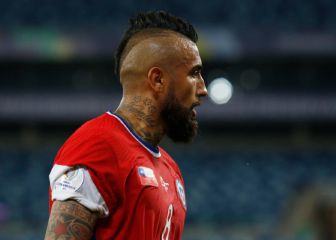 El evidente enojo de Vidal tras el cambio ante Bolivia en Cuiabá