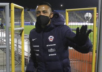 La Roja se aferra al milagro y Alexis se suma a la delegación
