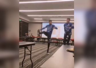 ¡Con pirueta incluida! El divertido 'bautizo' de Montes y Gonzalez en la Roja