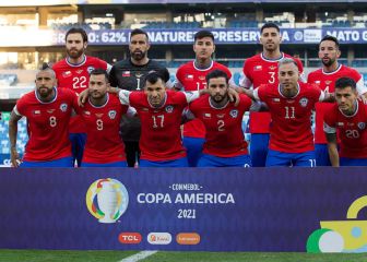 Los dos chilenos que aparecen en el '11' ideal de Copa América