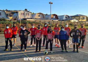 Más de mil equipos de todo Chile ya participan para renovar las canchas de barrio