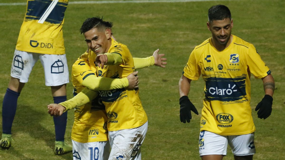 Everton saca ventaja ante Ñublense en la Copa Chile - AS Chile