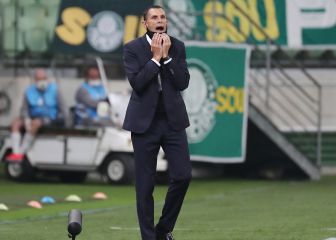 Gustavo Poyet, tranquilo tras la eliminación ante Palmeiras: 