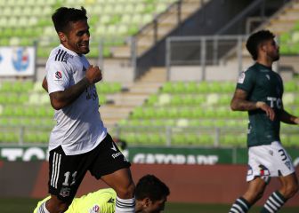 Colo Colo golea y Wanderers extiende su pesadilla