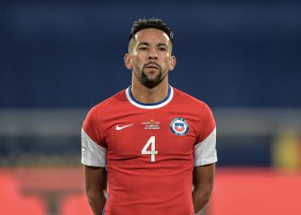 Isla eligió a su sucesor en la Roja