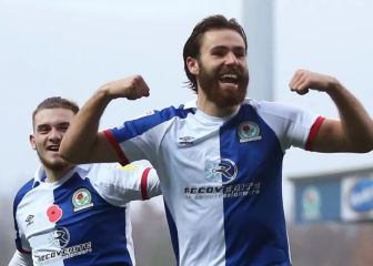 Brereton recuerda a Chile en el Blackburn: así será su camiseta