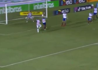 ¡Golazo! Vargas anotó y el Mineiro avanzó en la Copa Brasil