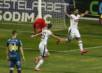 Sosa fue la pesadilla de Everton