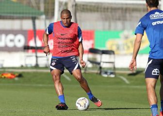 El connotado grupo de foráneos de la Roja al que se sumará Robinson