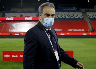 Lasarte explica por qué no citó a más jugadores como Isla y Mena