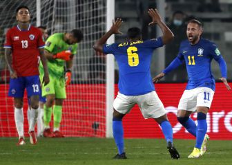 La Roja hace el desgaste, pero se queda con las manos vacías