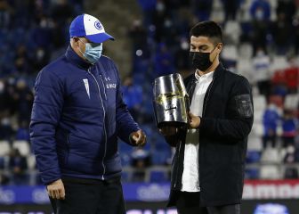 El emotivo homenaje de Cruzados al 'Gato' Silva