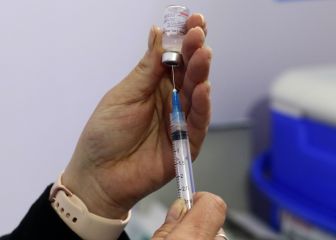 Dosis de refuerzo en Chile: quién la recibirá y grupos confirmados por Minsal
