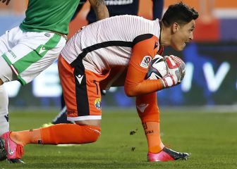 Esperó por años su chance y hoy brilla: 