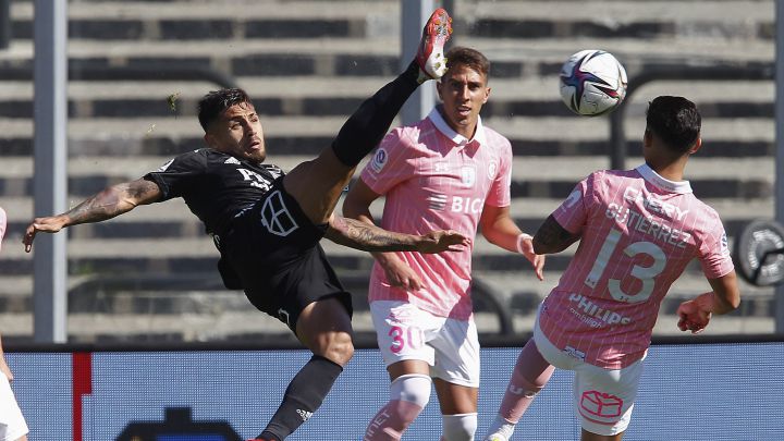 Colo Colo 2 - 1 U. Católica: goles, resumen y resultado - AS Chile