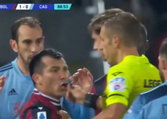 Así fue la pelea de Medel ante los uruguayos: ¡partió con Godín!