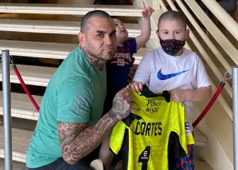 El ex Colo Colo que visitó a la Roja en Paraguay y se llevó dos regalos: 