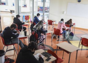 Regreso a clases presenciales obligatorio: cuándo será y qué dijo el colegio de profesores al respecto