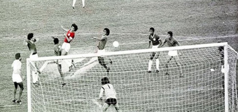 Elías Figueroa - 1975