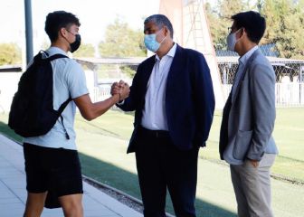 Así fue el primer día de Santiago Escobar, el nuevo jefe de la U