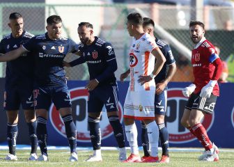 Escobar corta a dos más en la U