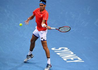 Chile vence a Serbia, pero queda sin chances en la ATP Cup