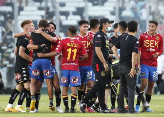 Unión Española se refuerza con figura de su clásico rival