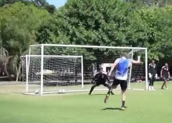 El golazo de Santos que ilusiona a los hinchas de Colo Colo