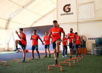 El defensor del futuro con el que busca reforzarse la U