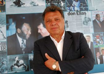 Elías Figueroa es galardonado por un gigante de Sudamérica