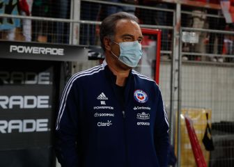 Las tres opciones de Lasarte para reemplazar a Eduardo Vargas