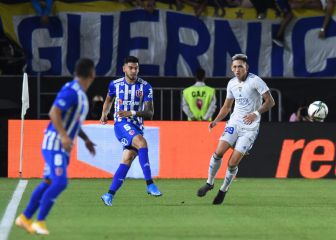 Escobar y su primera decisión: jugará un impensado zaguero