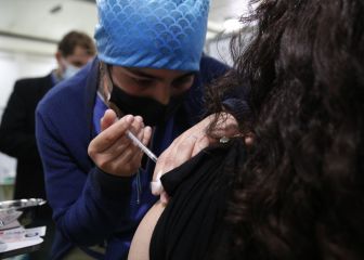 Calendario de Vacunación COVID hoy, 18 de febrero: ¿quién recibe la tercera y cuarta dosis de refuerzo?