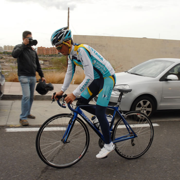 Contador ya se entrena en Tenerife