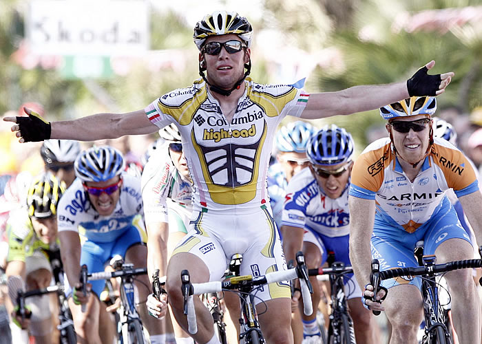 Cavendish se impone en la undécima etapa y Di Luca sigue líder