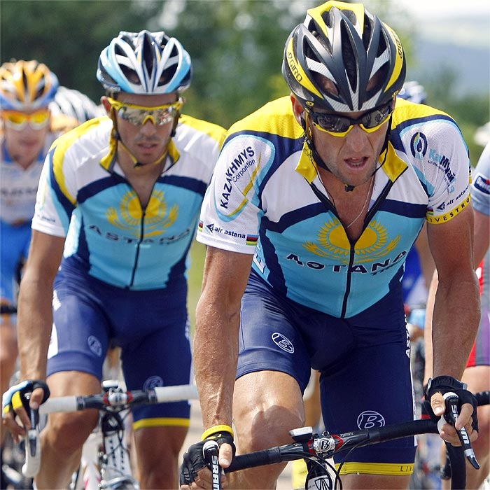 Hinault: "¡Qué llegue la montaña, tengo ganas de ver el ataque de Contador!"