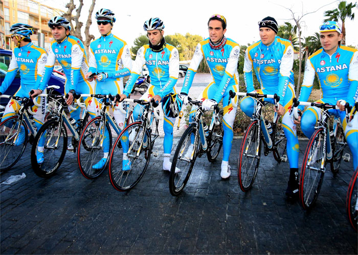 Contador inicia la concentración con Astana