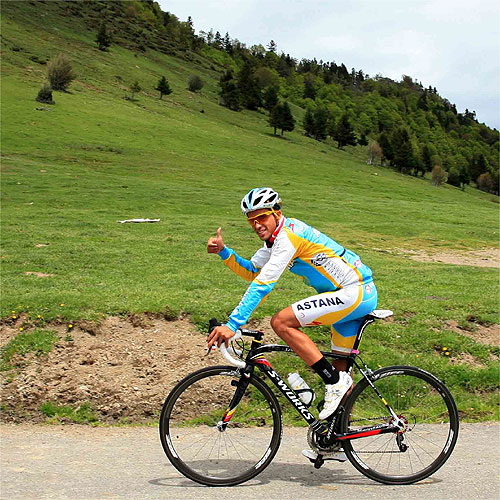 Contador afronta el Alpe D'Huez como un ensayo para el Tour