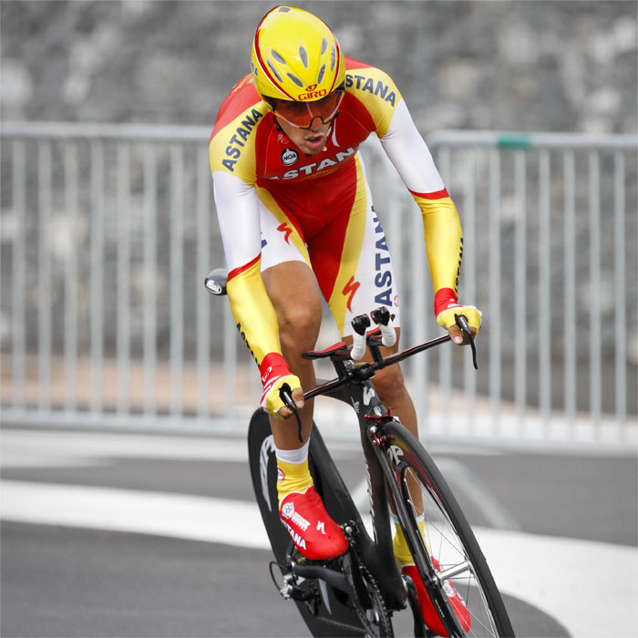 Contador vence en la primera etapa y es líder