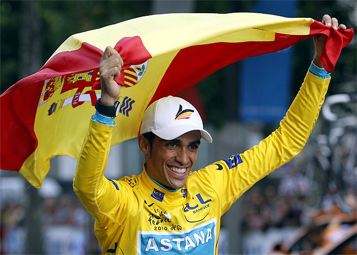 Javier Guillén confirma la ausencia de Contador en la Vuelta