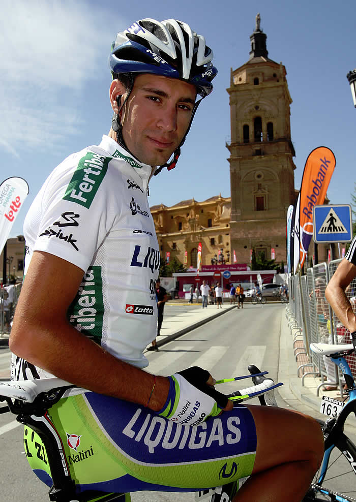 "Quiero ganar esta Vuelta y luego, el Giro y el Tour"