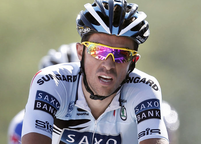 Contador vuelve a escuchar pitos en la meta del Tour
