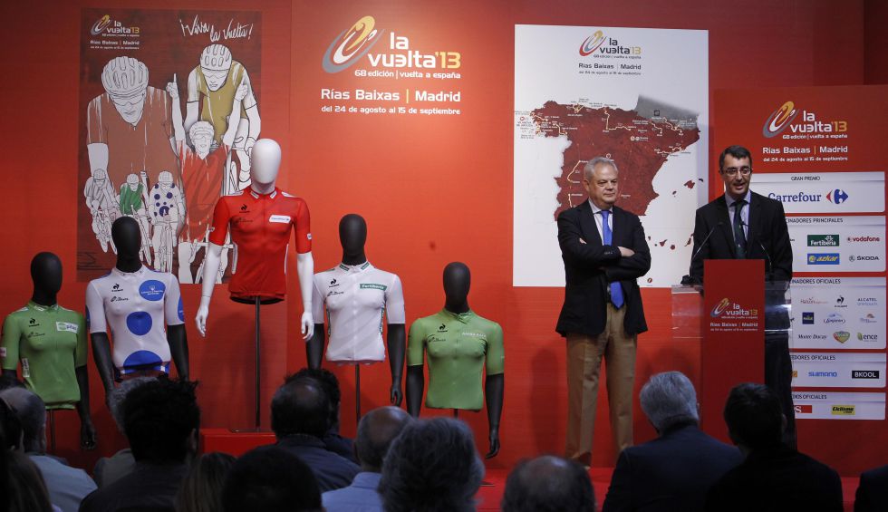 Carrefour presentó la nueva Roja para la Vuelta a España