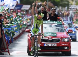 De Marchi remata la primera escapada triunfal de esta Vuelta
